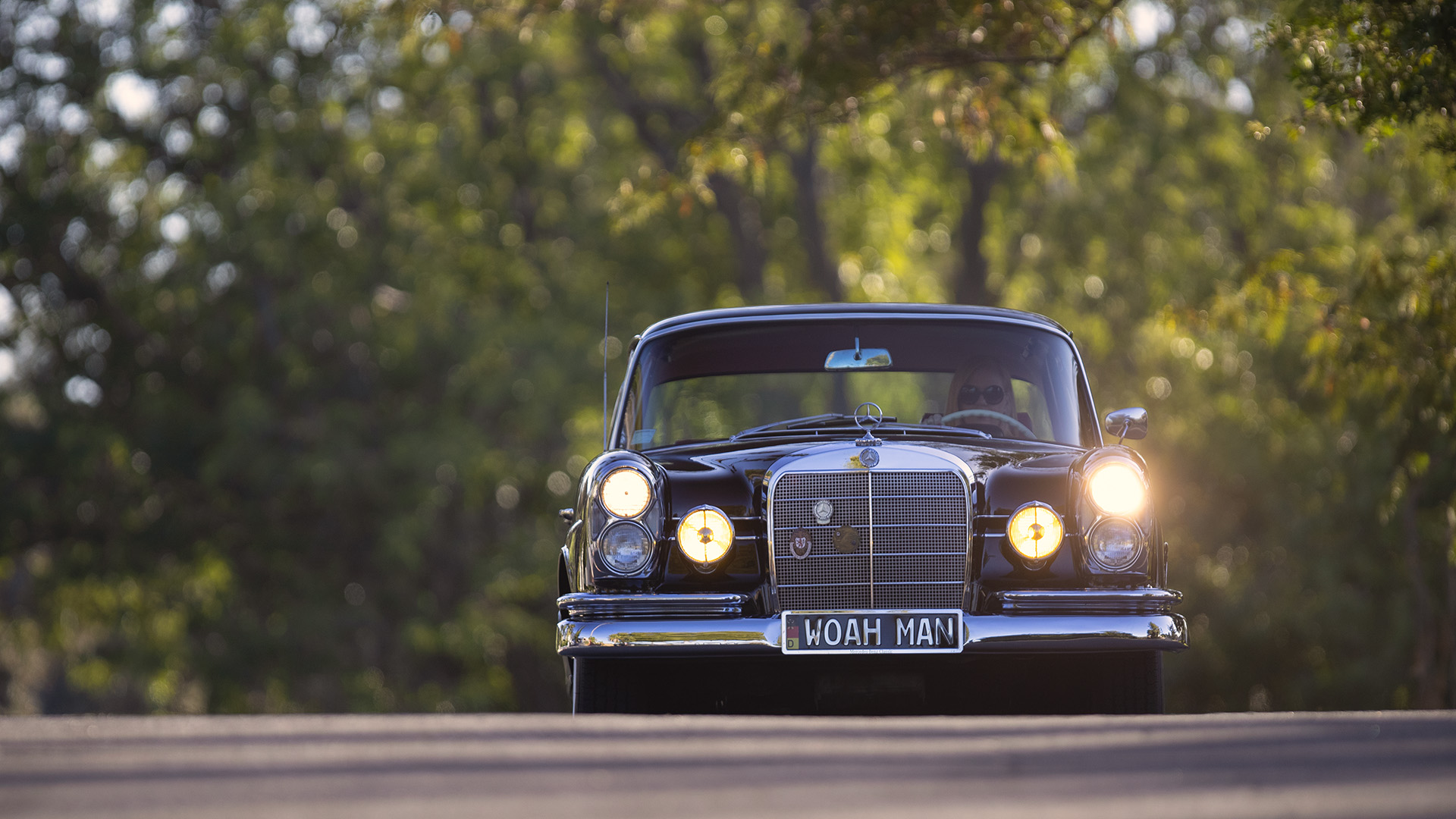 Obsessed With Details - W111 Mercedes-Benz 220S Fintail