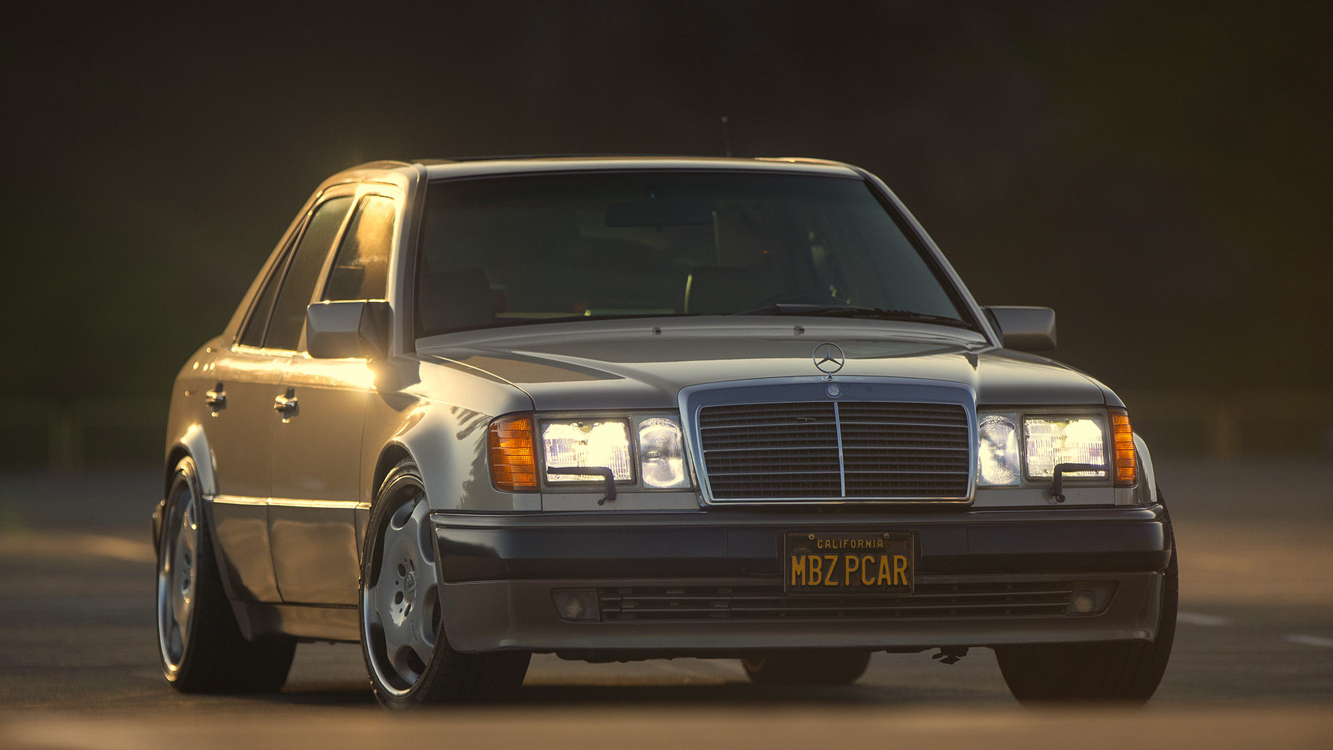 The Benz That Porsche Built - W124 Mercedes-Benz 500E